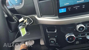 2025 Ford F-150 XLT Crew Cab Short Bed - miniatura 19