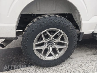 2025 Ford F-150 XLT Crew Cab Short Bed - miniatura 5