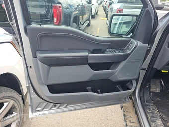 2025 Ford F-150 XLT Crew Cab Short Bed - miniatura 9