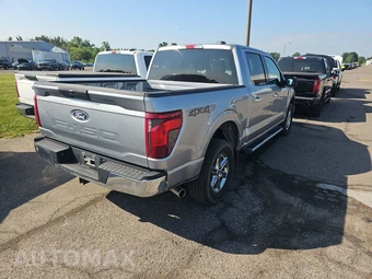 2025 Ford F-150 XLT Crew Cab Short Bed - miniatura 4