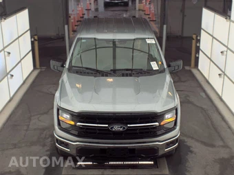 2025 Ford F-150 XLT Crew Cab Short Bed - miniatura 2