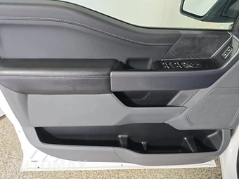 2025 Ford F-150 XLT Crew Cab Short Bed - miniatura 9