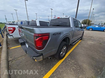 2025 Ford F-150 XLT Crew Cab Short Bed - miniatura 3