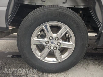 2025 Ford F-150 XLT Crew Cab Short Bed - miniatura 5