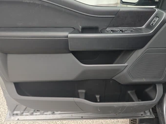 2025 Ford F-150 XLT Crew Cab Short Bed - miniatura 9