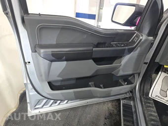 2025 Ford F-150 XLT Crew Cab Short Bed - miniatura 9