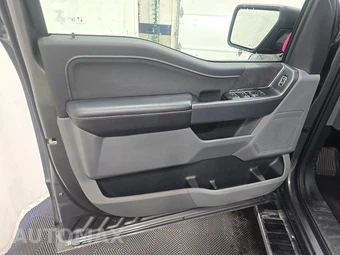2025 Ford F-150 XLT Crew Cab Short Bed - miniatura 9