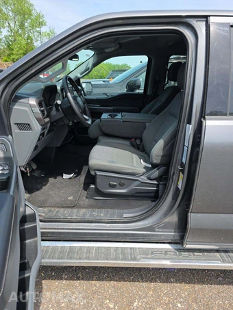 2025 Ford F-150 XLT Crew Cab Short Bed - miniatura 6