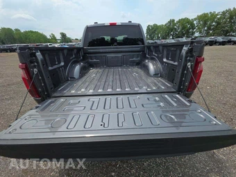 2025 Ford F-150 XLT Crew Cab Short Bed - miniatura 11
