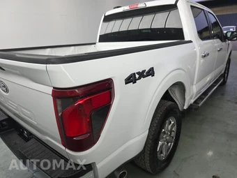 2025 Ford F-150 XLT Crew Cab Short Bed - miniatura 4