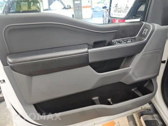 2025 Ford F-150 XLT Crew Cab Short Bed - miniatura 9