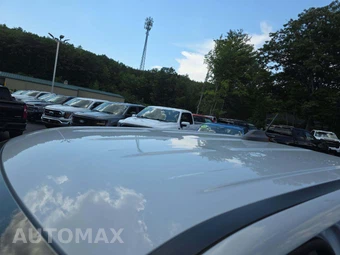 2025 Ford Maverick XL Crew Cab Short Bed - miniatura 9
