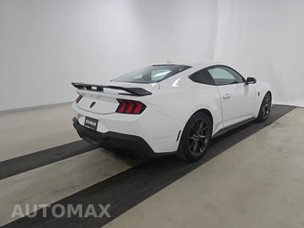 2025 Ford Mustang Dark Horse Coupe - miniatura 4