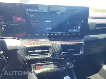 2025 Ford Mustang Dark Horse Coupe – miniatura 11