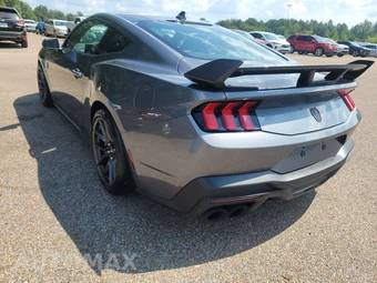 2025 Ford Mustang Dark Horse Coupe - miniatura 6