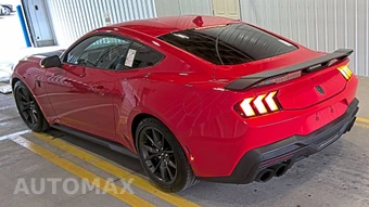 2025 Ford Mustang Dark Horse Coupe - miniatura 6