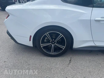 2025 Ford Mustang EcoBoost Coupe - miniatura 26
