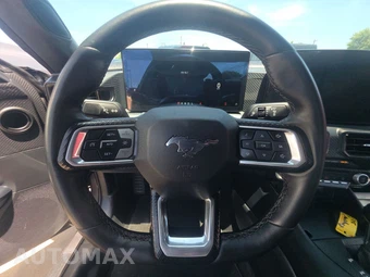 2025 Ford Mustang EcoBoost Coupe - miniatura 10