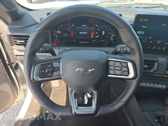 2025 Ford Mustang EcoBoost Coupe - miniatura 10