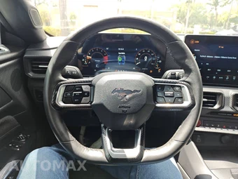 2025 Ford Mustang EcoBoost Coupe - miniatura 25