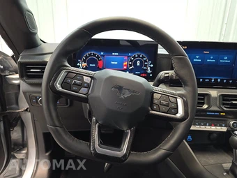 2025 Ford Mustang EcoBoost Coupe - miniatura 10