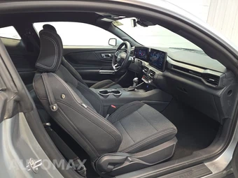 2025 Ford Mustang EcoBoost Coupe - miniatura 8