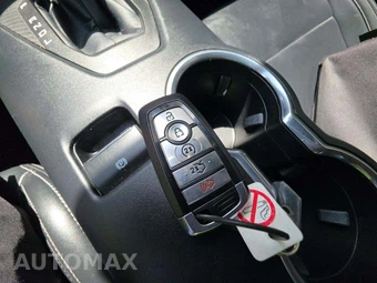 2025 Ford Mustang EcoBoost Premium Convertible - miniatura 8
