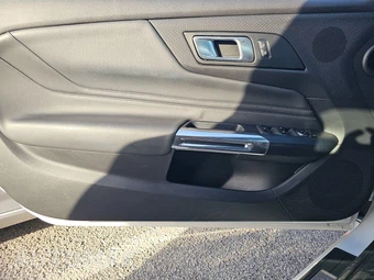 2025 Ford Mustang EcoBoost Premium Convertible - miniatura 9