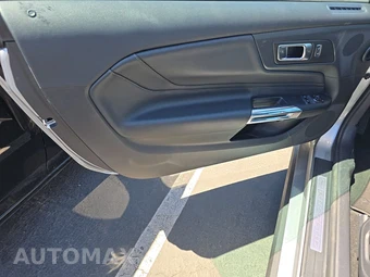 2025 Ford Mustang EcoBoost Premium Coupe - miniatura 9