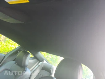2025 Ford Mustang EcoBoost Premium Coupe - miniatura 14