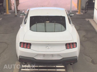 2025 Ford Mustang EcoBoost Premium Coupe - miniatura 6