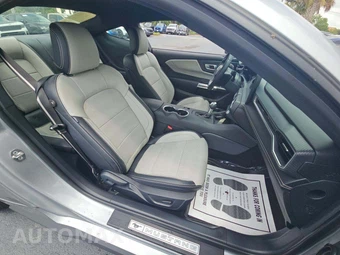 2025 Ford Mustang EcoBoost Premium Coupe - miniatura 18