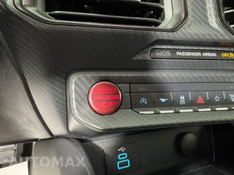 2025 Ford Mustang GT Coupe - miniatura 16
