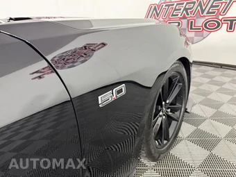 2025 Ford Mustang GT Coupe - miniatura 27