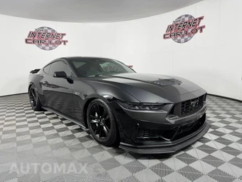 2025 Ford Mustang GT Coupe - miniatura 9