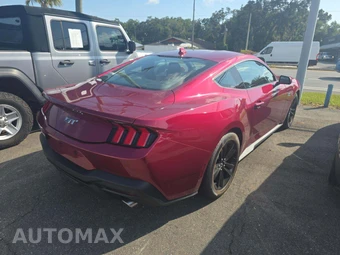 2025 Ford Mustang GT Coupe - miniatura 3