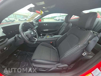 2025 Ford Mustang GT Coupe – miniatura 6
