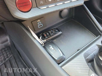 2025 Ford Mustang GT Coupe – miniatura 8