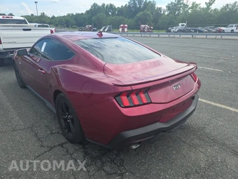 2025 Ford Mustang GT Coupe - miniatura 6