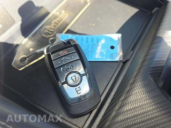 2025 Ford Mustang GT Premium Convertible – miniatura 5