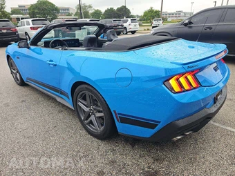 2025 Ford Mustang GT Premium Convertible - miniatura 2