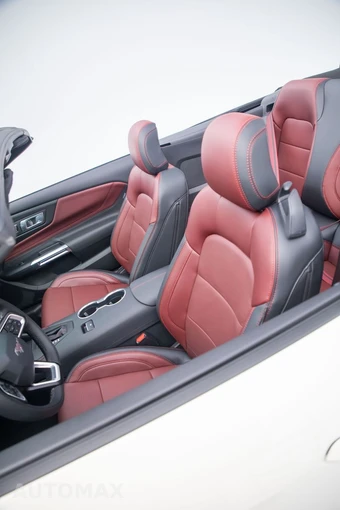 2025 Ford Mustang GT Premium Convertible - miniatura 29