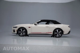 2025 Ford Mustang GT Premium Convertible - miniatura 7