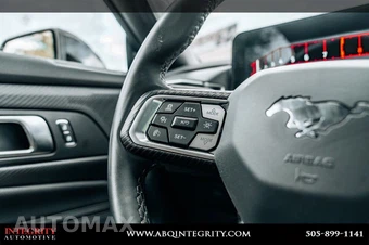 2025 Ford Mustang GT Premium Convertible – miniatura 27
