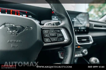 2025 Ford Mustang GT Premium Convertible – miniatura 28