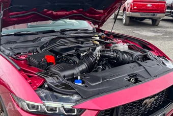 2025 Ford Mustang GT Premium Convertible – miniatura 13