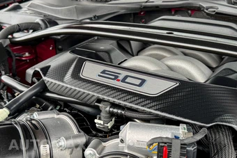 2025 Ford Mustang GT Premium Convertible – miniatura 16