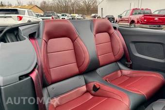 2025 Ford Mustang GT Premium Convertible – miniatura 21