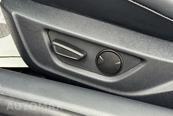 2025 Ford Mustang GT Premium Convertible – miniatura 28