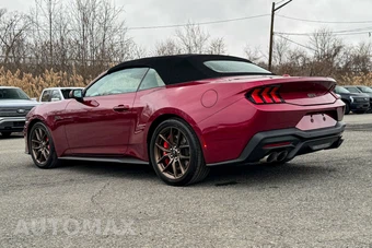 2025 Ford Mustang GT Premium Convertible – miniatura 44
